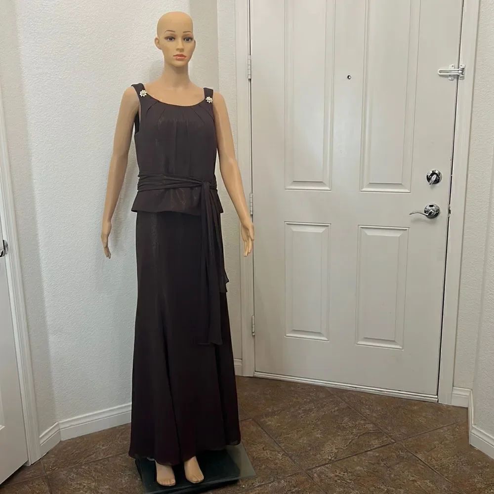 David’s Bridal Wedding Formal Dress Size 10 Diamond Gold Brooches Straps Shimmer